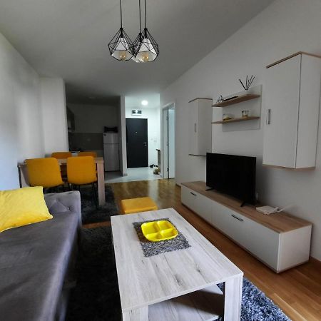 Apartman Bulevar Добой Екстер'єр фото