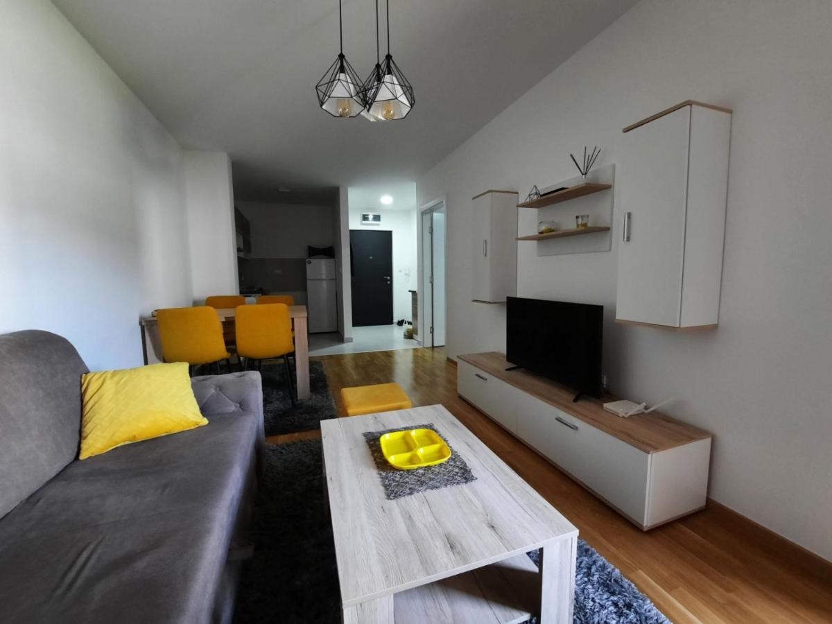 Apartman Bulevar Добой Екстер'єр фото