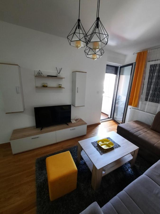 Apartman Bulevar Добой Екстер'єр фото